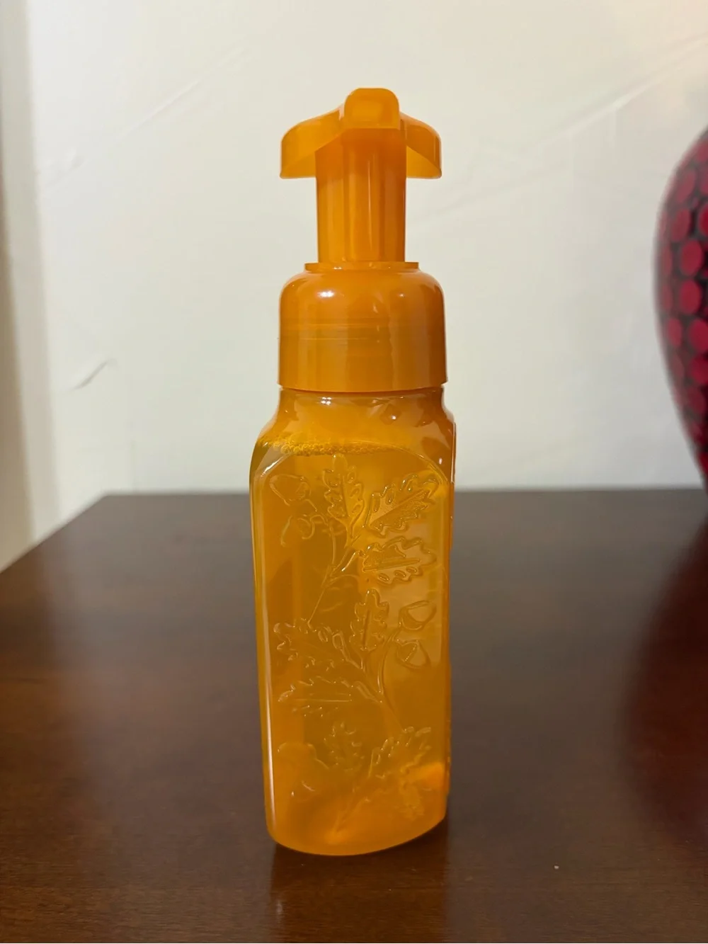 Bath & Body Works Farmhouse Pumpkin & Spice Foaming Soap and 3 Wick Candle